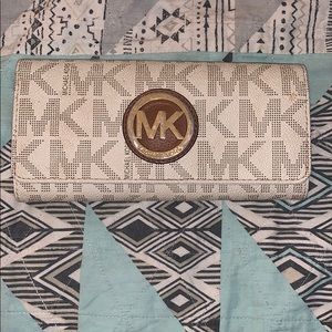 Micheal Kors Wallet